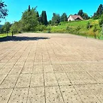 - Terrasse - Calme - Nature - Belle Vue Et Garage Жерарме