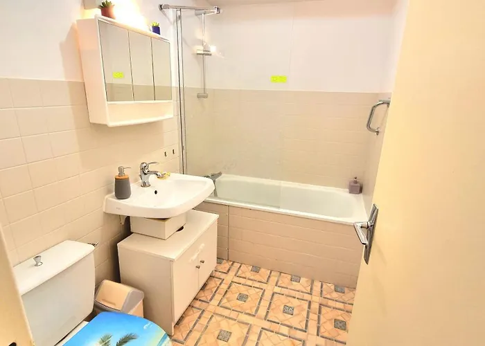 Belle Vue Et Calme Et Promotion Materiel